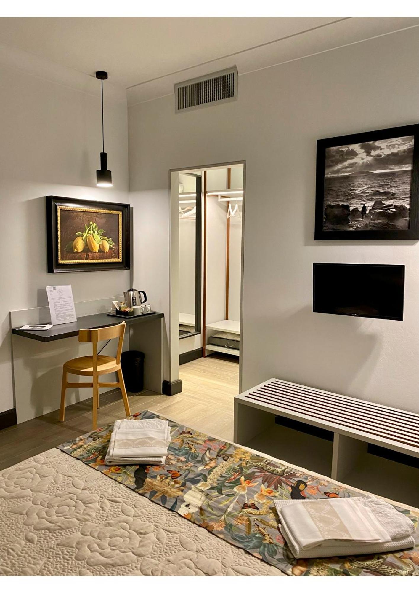 Duccio Nacci Rooms- Guesthouse San Gimignano Exteriör bild